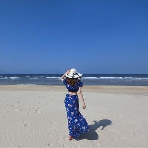 Meet your Posher, Joni